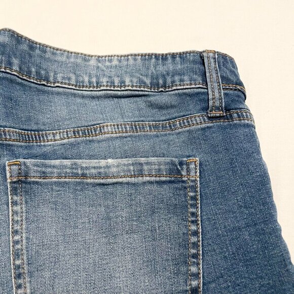 RE Generation By Celebrity Pink Meadow Jean Shorts Size 30 - Picture 9 of 14